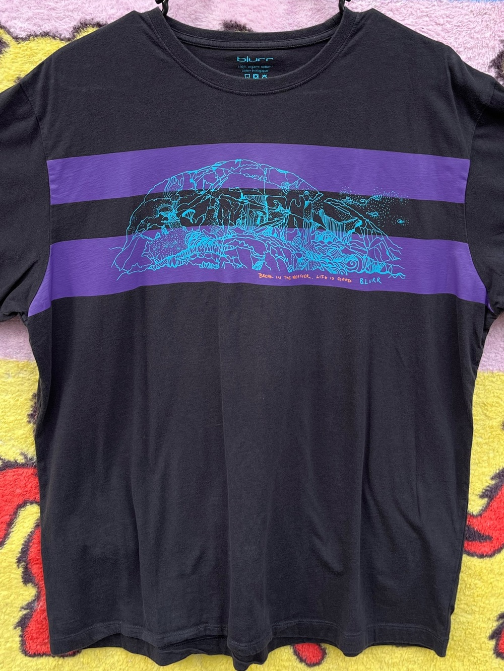 ✅Vintage cool design stripes wild life organic cotton  euc